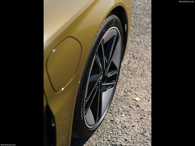 Audi RS e-tron GT [UK] 2022 metal framed poster