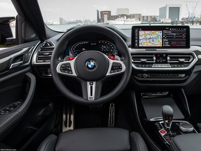 BMW X4 M Competition 2022 calendar