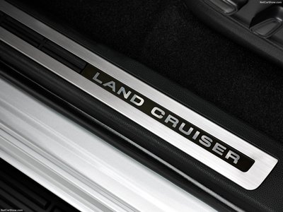 Toyota Land Cruiser 2022 canvas poster