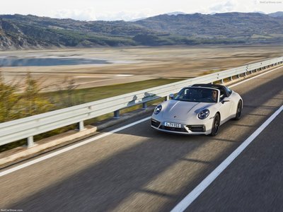 Porsche 911 Targa 4 GTS 2022 Mouse Pad 1467531