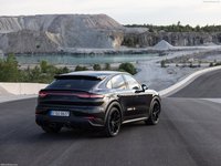 Porsche Cayenne Turbo GT 2022 Mouse Pad 1469348