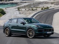 Porsche Cayenne Turbo GT 2022 Mouse Pad 1469350
