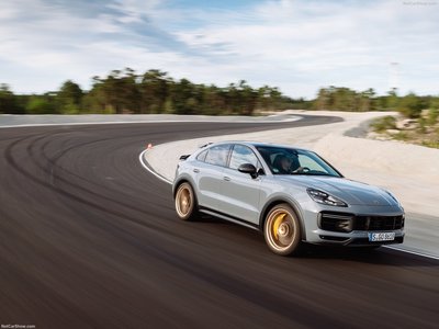 Porsche Cayenne Turbo GT 2022 Poster 1469370