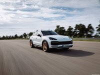 Porsche Cayenne Turbo GT 2022 Longsleeve T-shirt #1469390