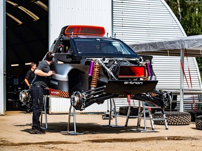 Audi RS Q e-tron Dakar Rally 2022 poster