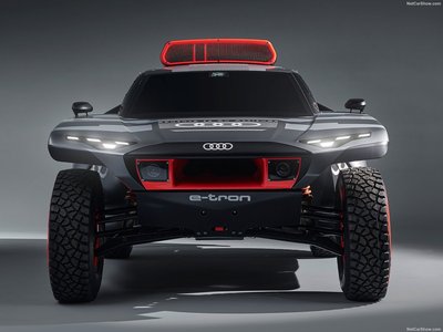 Audi RS Q e-tron Dakar Rally 2022 mouse pad