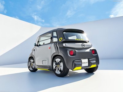 Opel Rocks-e 2022 metal framed poster