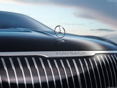 Mercedes-Benz Maybach EQS SUV Concept 2021 poster