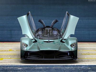 Aston Martin Valkyrie Spider 2022 tote bag