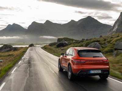 Porsche Macan S 2022 Poster 1472071