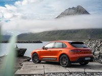 Porsche Macan S 2022 Tank Top #1472094