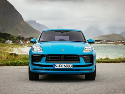 Porsche Macan 2022 Poster 1472327