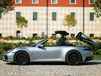 Porsche 911 Targa 4 GTS 2022 Longsleeve T-shirt #1476082