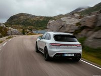 Porsche Macan GTS 2022 Poster 1477630