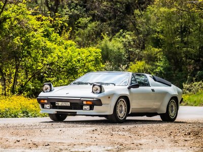 Lamborghini Jalpa 1981 Mouse Pad 1482358