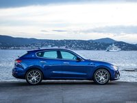 Maserati Levante Hybrid 2021 stickers 1484373