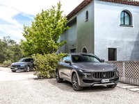 Maserati Levante Hybrid 2021 stickers 1484527