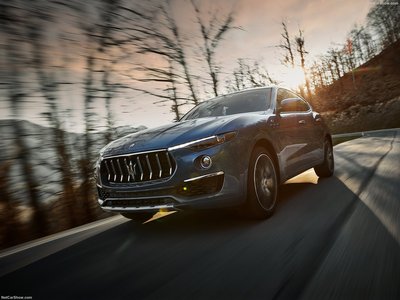 Maserati Levante Hybrid 2021 stickers 1484547
