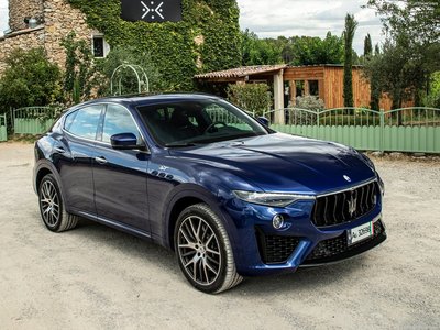 Maserati Levante Hybrid 2021 stickers 1484560