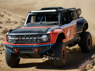 Ford Bronco DR 2023 Poster 1484954