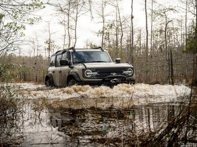 Ford Bronco Everglades Edition 2022 mouse pad