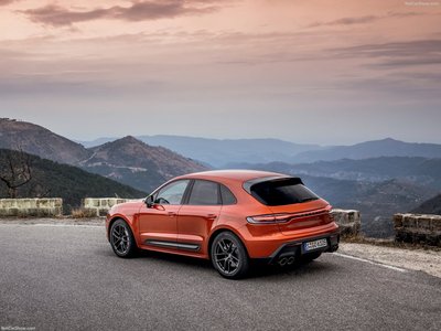 Porsche Macan T 2022 mug #1499276