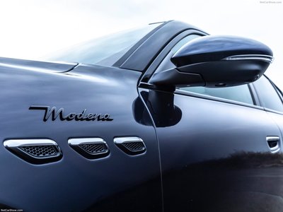 Maserati Grecale 2023 Mouse Pad 1500833