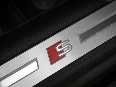 Audi S8 [UK] 2022 Poster 1502300
