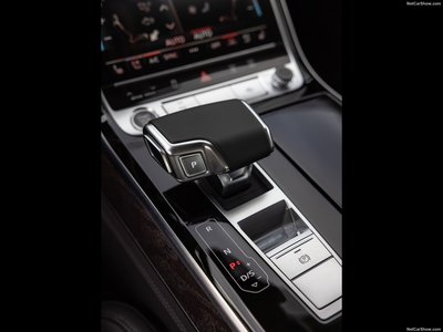 Audi A8 L [US] 2022 mouse pad