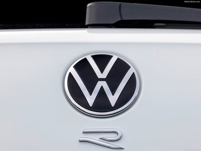 Volkswagen Golf R Estate 2022 Mouse Pad 1504149