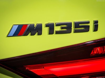 BMW M135i xDrive 2022 stickers 1504532