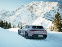 Porsche Taycan Sport Turismo 2022 Mouse Pad 1507447