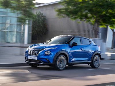 Nissan Juke Hybrid 2022 stickers 1511518