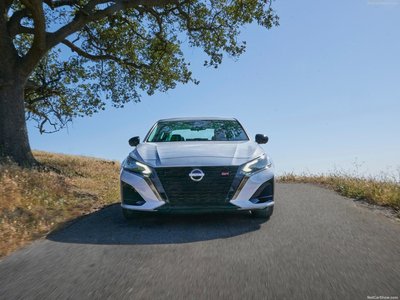 Nissan Altima 2023 canvas poster
