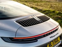 Porsche 911 Targa 4 GTS 2022 Longsleeve T-shirt #1516302