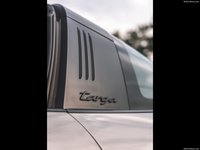 Porsche 911 Targa 4 GTS 2022 Longsleeve T-shirt #1516341