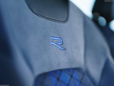Volkswagen T-Roc R [UK] 2022 Longsleeve T-shirt
