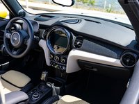 Mini Cooper SE Convertible Concept 2022 mug #1518986