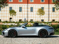 Porsche 911 Targa 4 GTS 2022 Mouse Pad 1522330