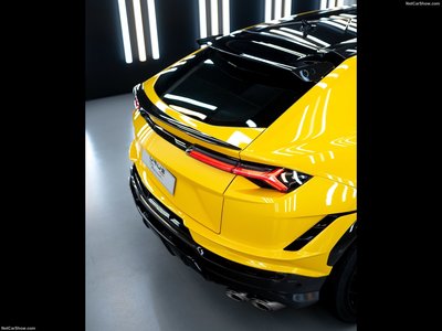 Lamborghini Urus Performante 2023 Poster with Hanger