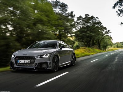 Audi TT RS Coupe Iconic Edition 2023 puzzle 1530517