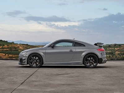 Audi TT RS Coupe Iconic Edition 2023 puzzle 1530558