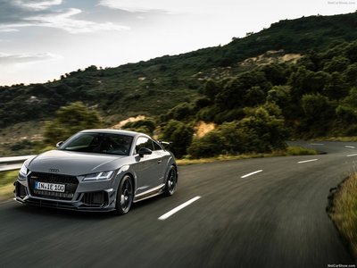 Audi TT RS Coupe Iconic Edition 2023 puzzle 1530570