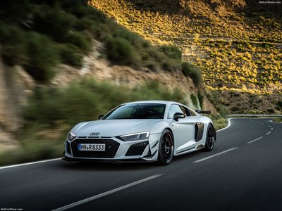 Audi R8 Coupe V10 GT RWD 2023 Poster 1532205