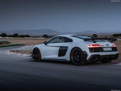 Audi R8 Coupe V10 GT RWD 2023 puzzle 1532211