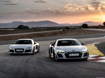 Audi R8 Coupe V10 GT RWD 2023 Mouse Pad 1532213