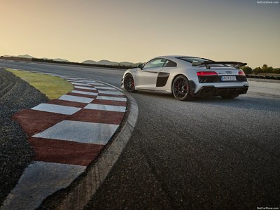 Audi R8 Coupe V10 GT RWD 2023 puzzle 1532262