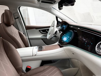 Mercedes-Benz EQE SUV 2024 phone case
