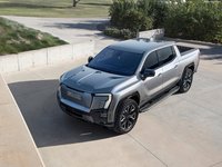 GMC Sierra EV 2024 Longsleeve T-shirt #1533131