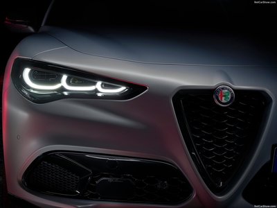 Alfa Romeo Stelvio 2023 stickers 1533146
